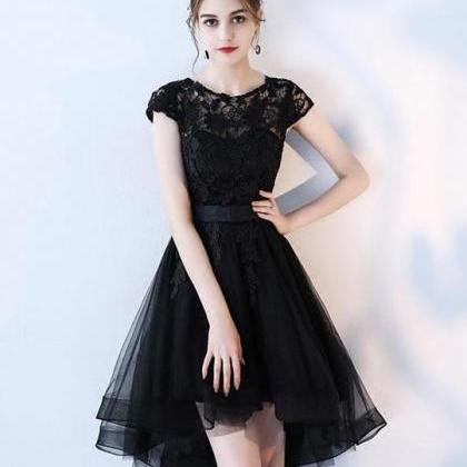 Modest Cap Sleeves Black Tulle Lace..
