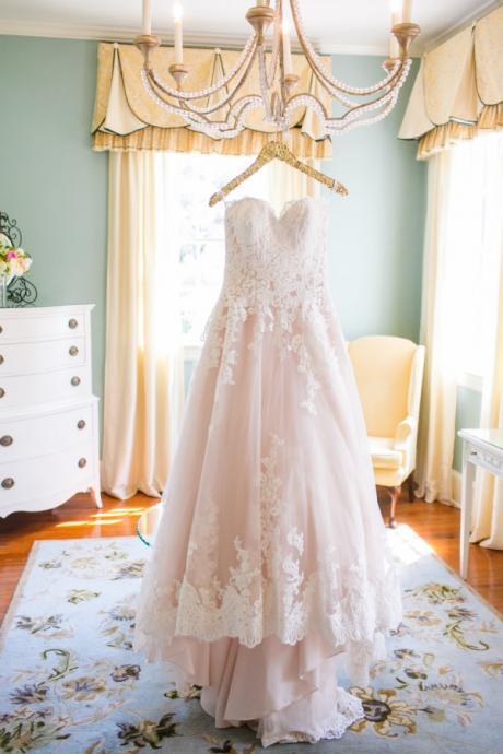 Vintage Chic Wedding Dresses, Ivory Wedding Dress, Lace Tulle Wedding Dress, High Quality Wedding Dresses, A-line Wedding Gowns, Bridal Dresses